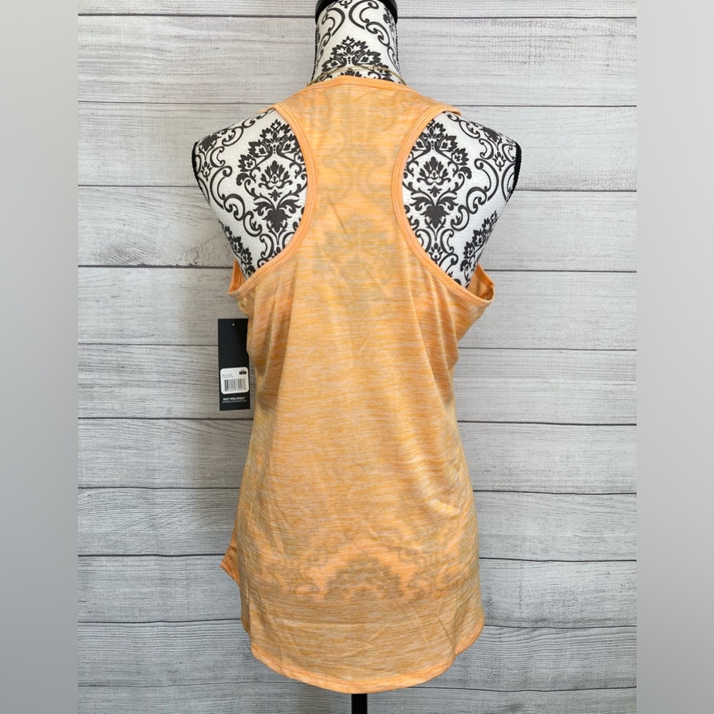 BALLY | NWT Women’s Total Fitness Heathered Cantaloupe Color Racerback Tank - Picture 3 of 7